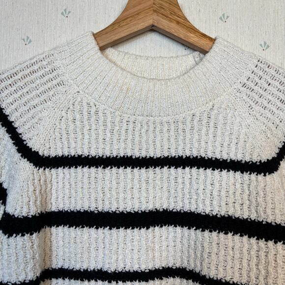 Vince Rib Stripe Crewneck Sweater Sz Small Cotton Textured Pampas Black Minimal - Picture 6 of 13